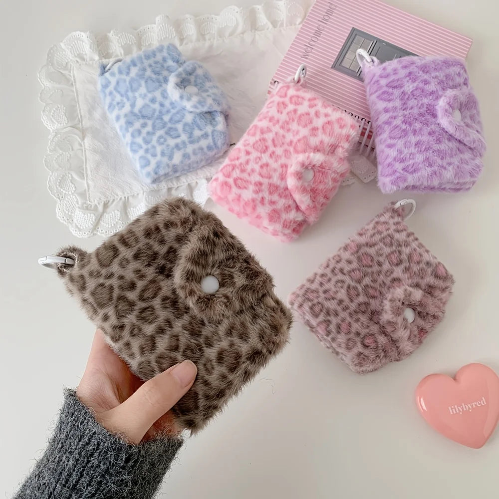 PlushQueen: Söpö Mini Leopardi-Plush Laukku