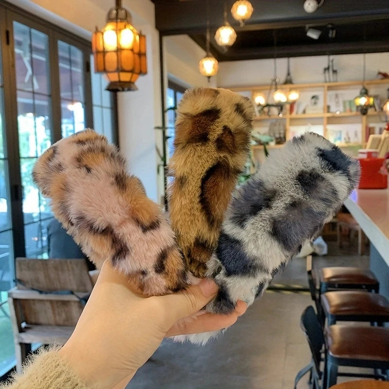 PlushQueen: Leopardi-printattu pehmopanta