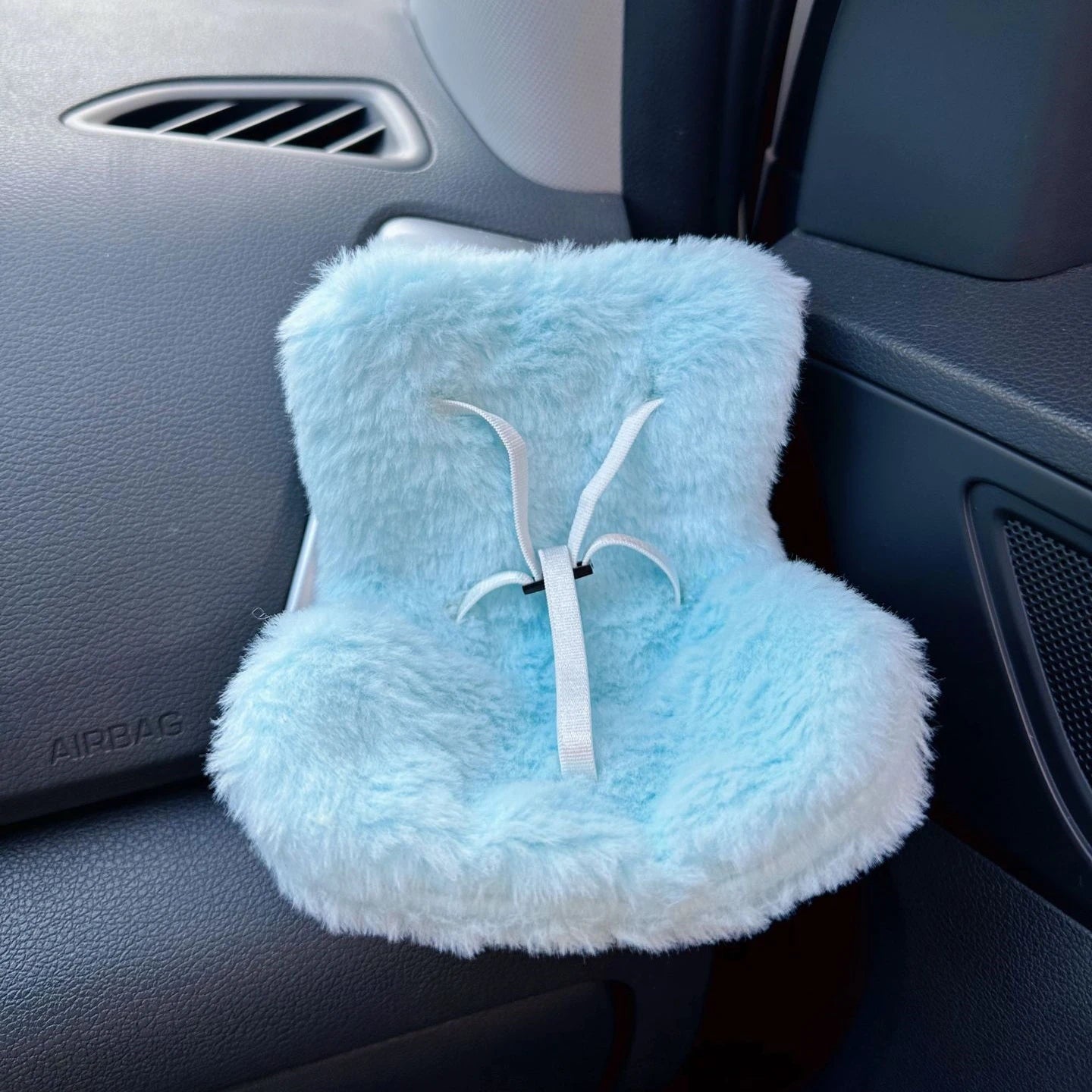 PlushQueen: Labubu Plush Doll Safety Seat