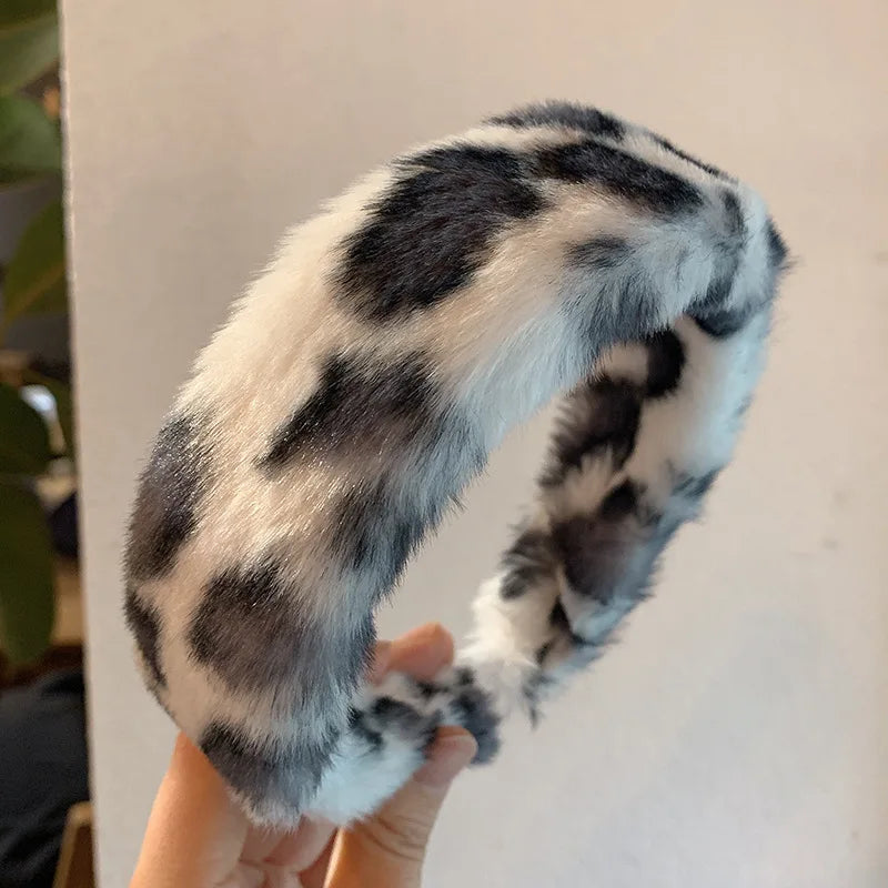 PlushQueen: Leopardi-printattu pehmopanta