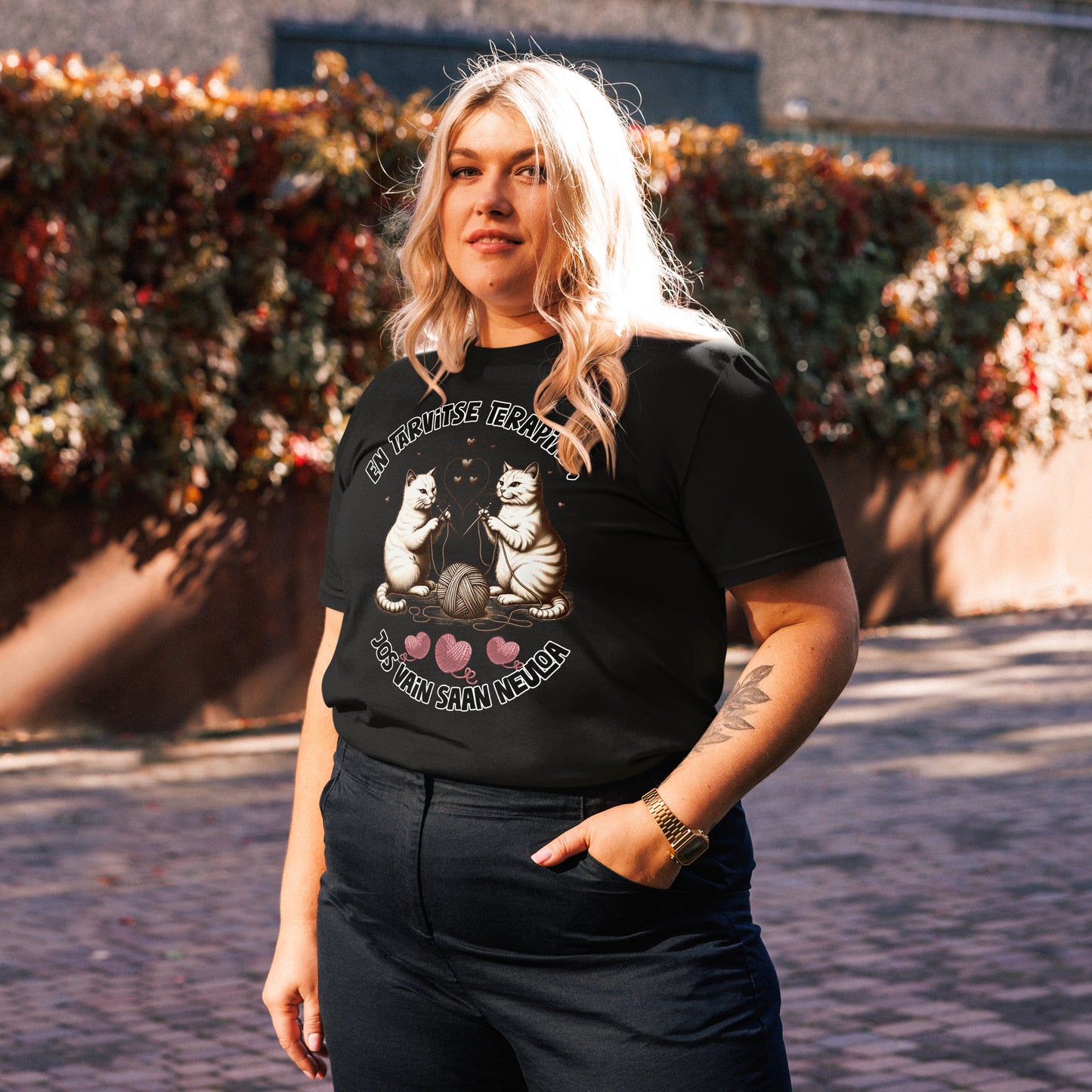 En tarvitse terapiaa, jos vain saan kutoa - Unisex t-paita