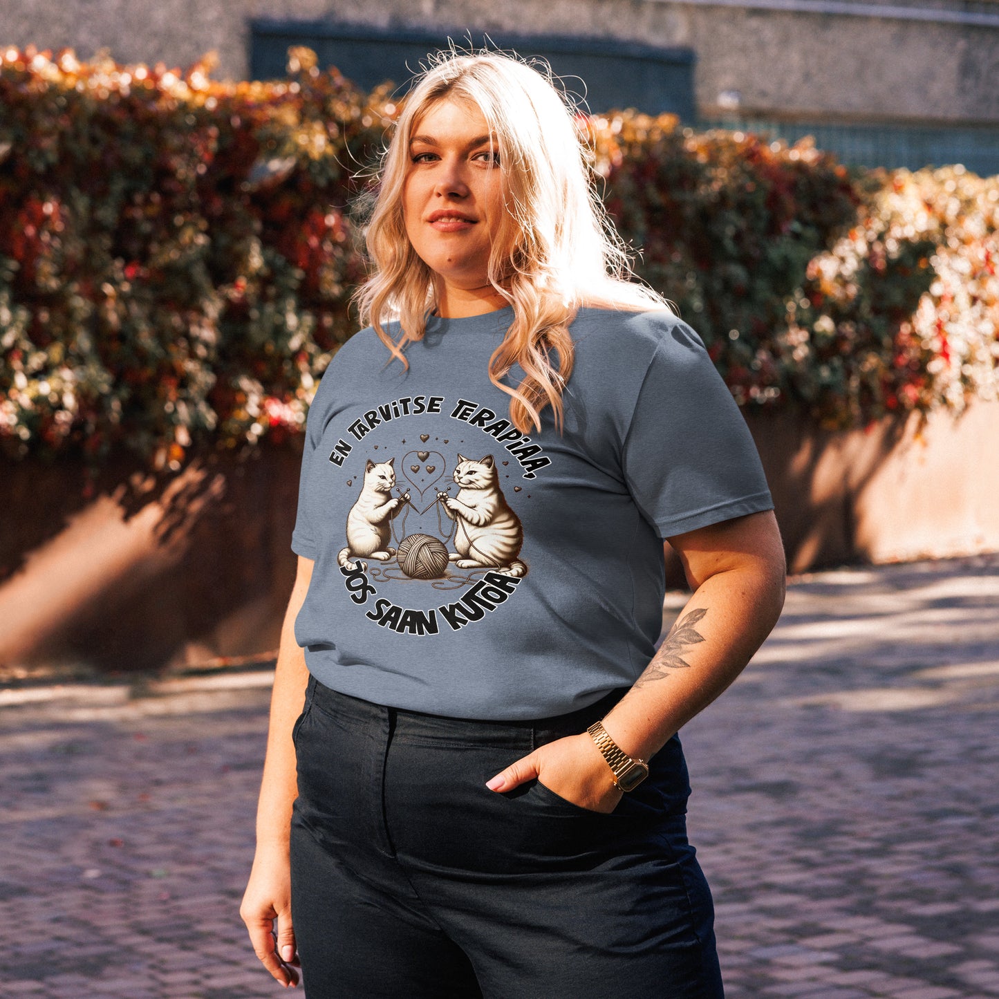 En tarvitse terapiaa, jos vain saan kutoa - Unisex t-paita