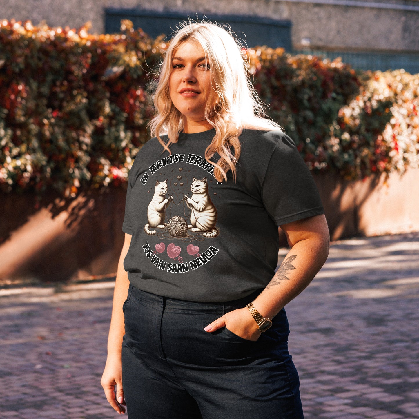 En tarvitse terapiaa, jos vain saan kutoa - Unisex t-paita
