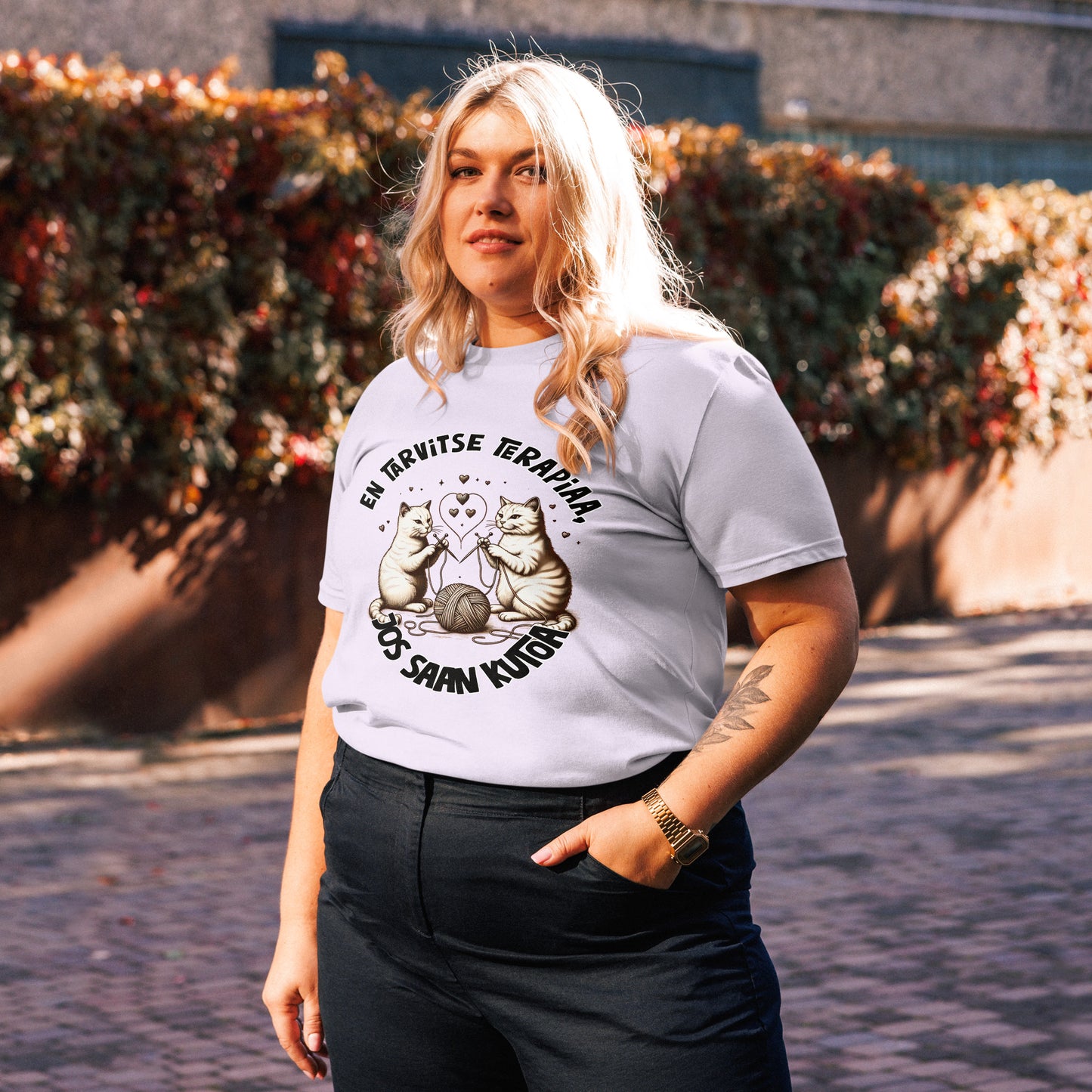 En tarvitse terapiaa, jos vain saan kutoa - Unisex t-paita