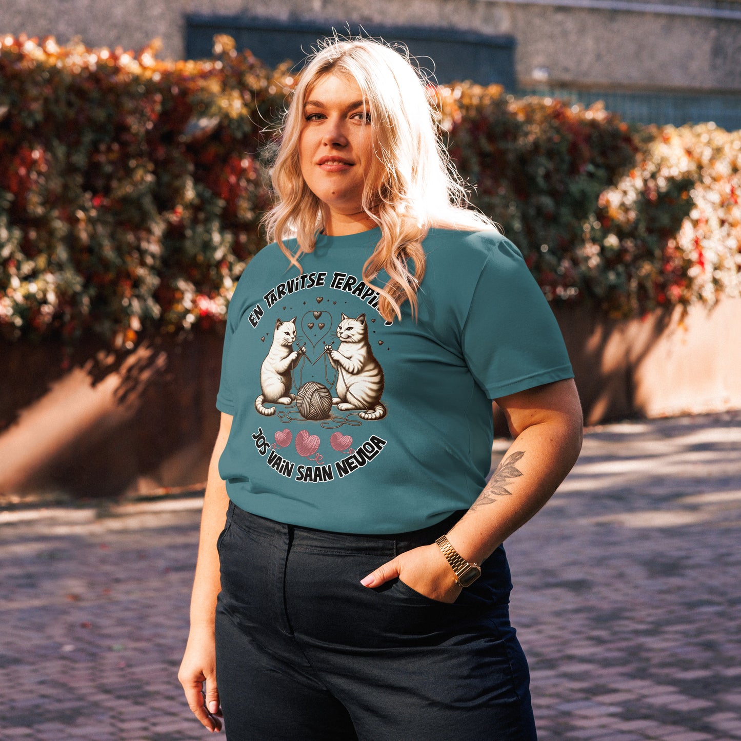 En tarvitse terapiaa, jos vain saan kutoa - Unisex t-paita